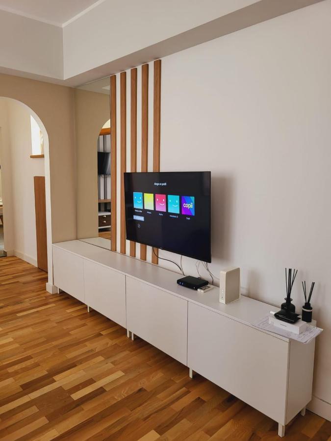 Old Town Bucharest, Lovely 2 Bedrooms Apartment Bagian luar foto